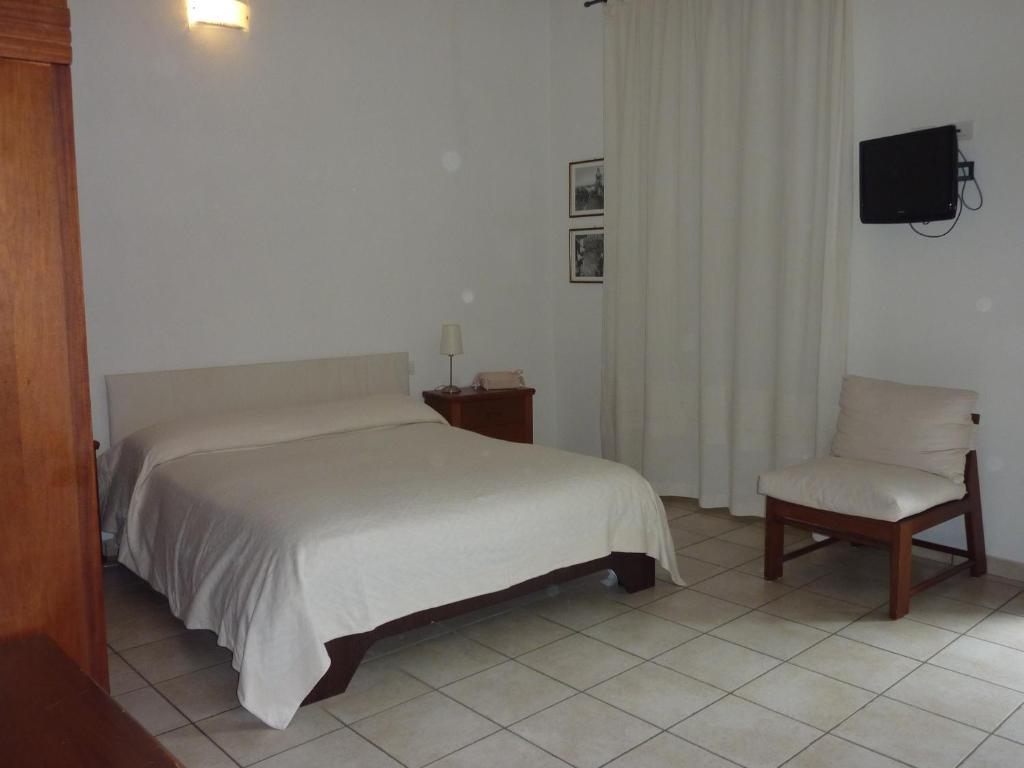 L'Arco Cagliari Bed & Breakfast Ngoại thất bức ảnh